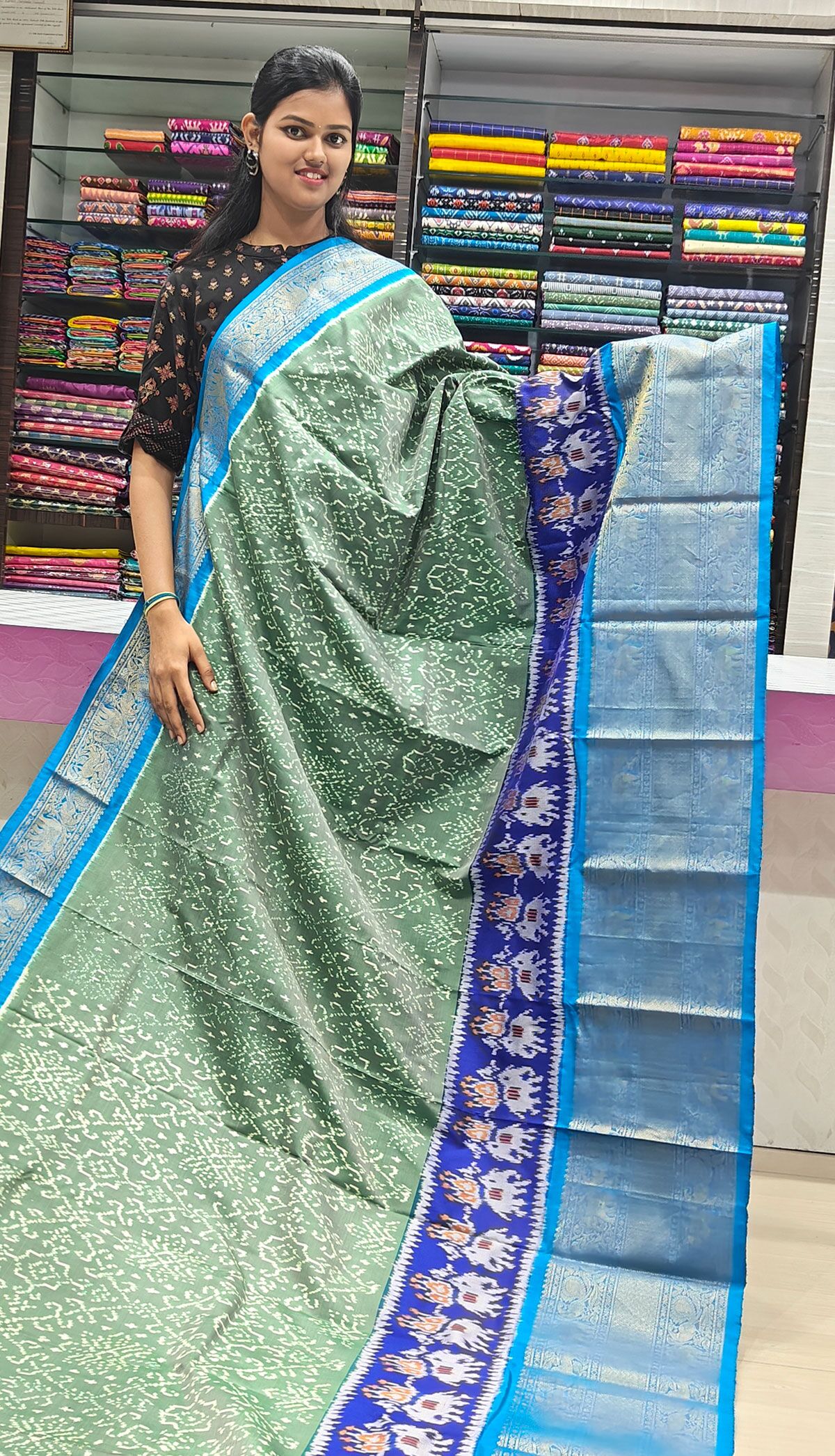 Pochampally Ikkat Sarees Manufacturers