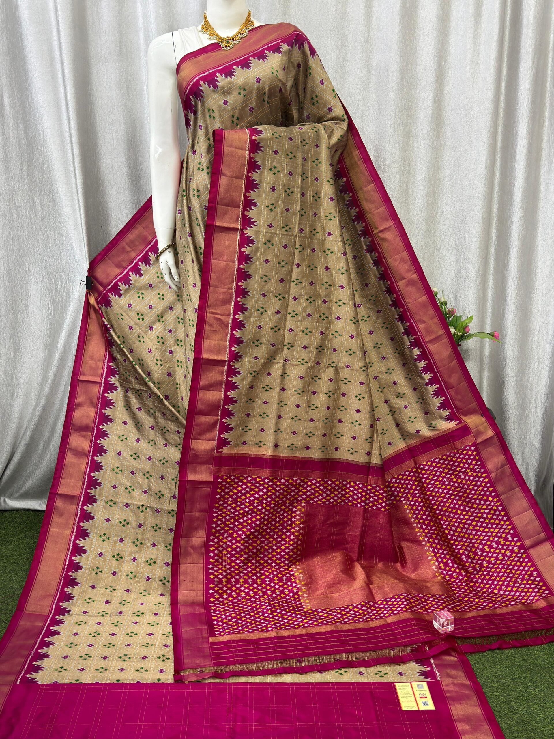 Pochampally Silk Sarees Images with Price Online Shopping