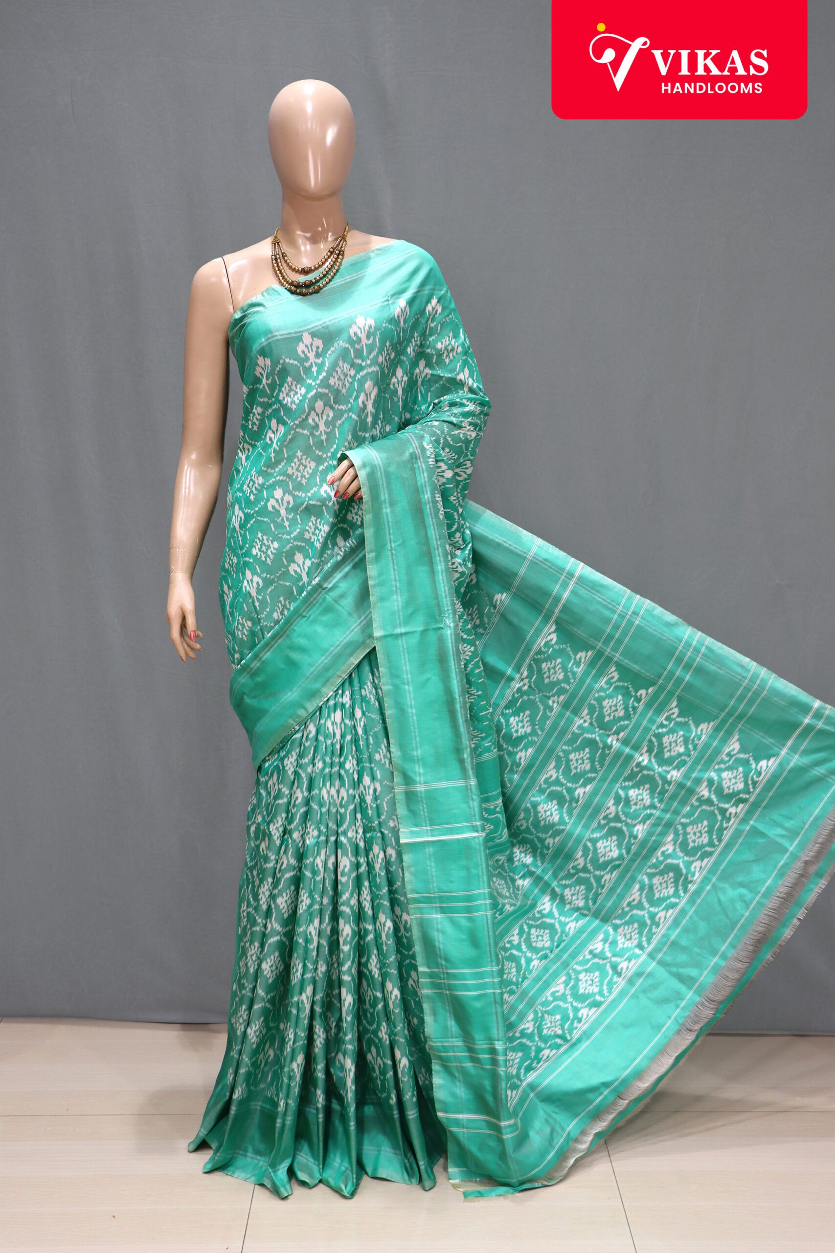 Pochampally Sea Green Ikat Saree