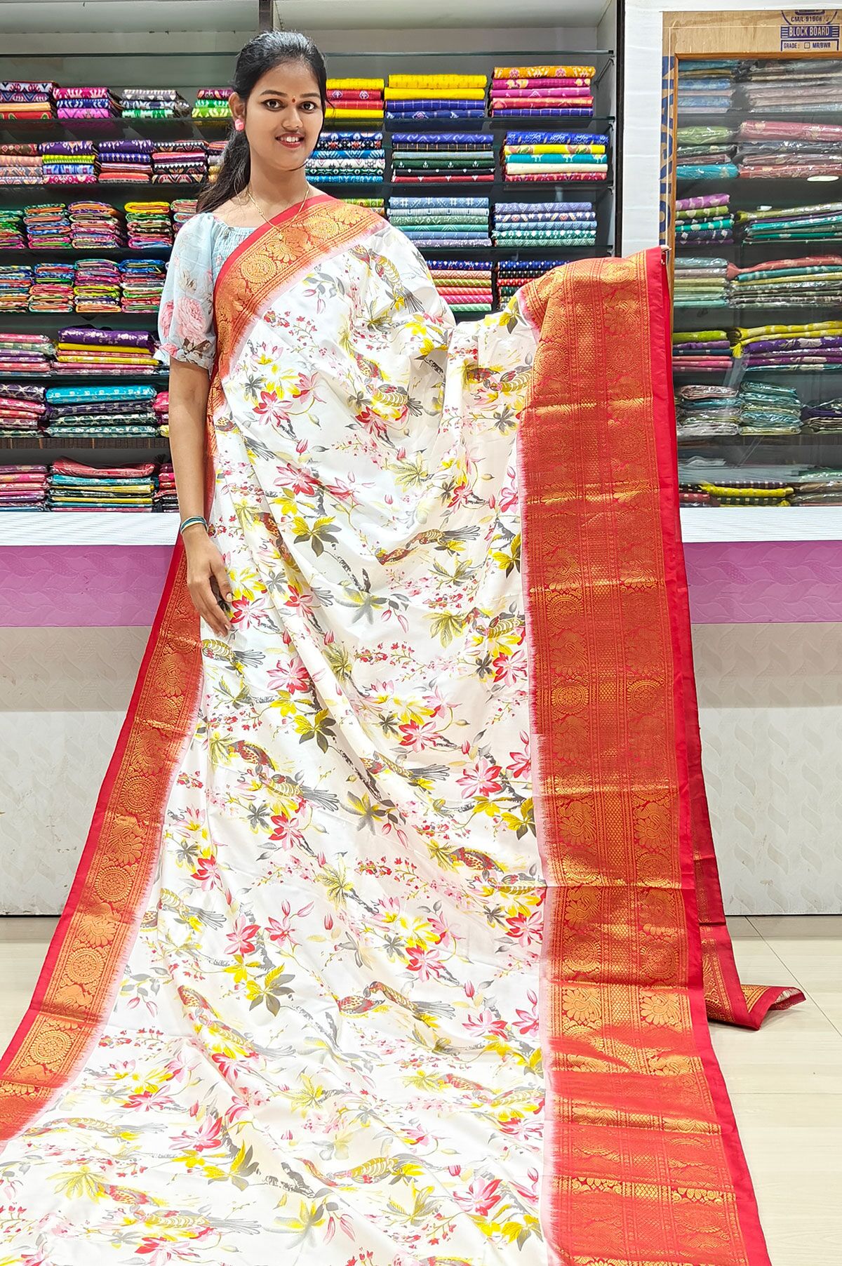 Pochampally Saree Shops In Pochampally