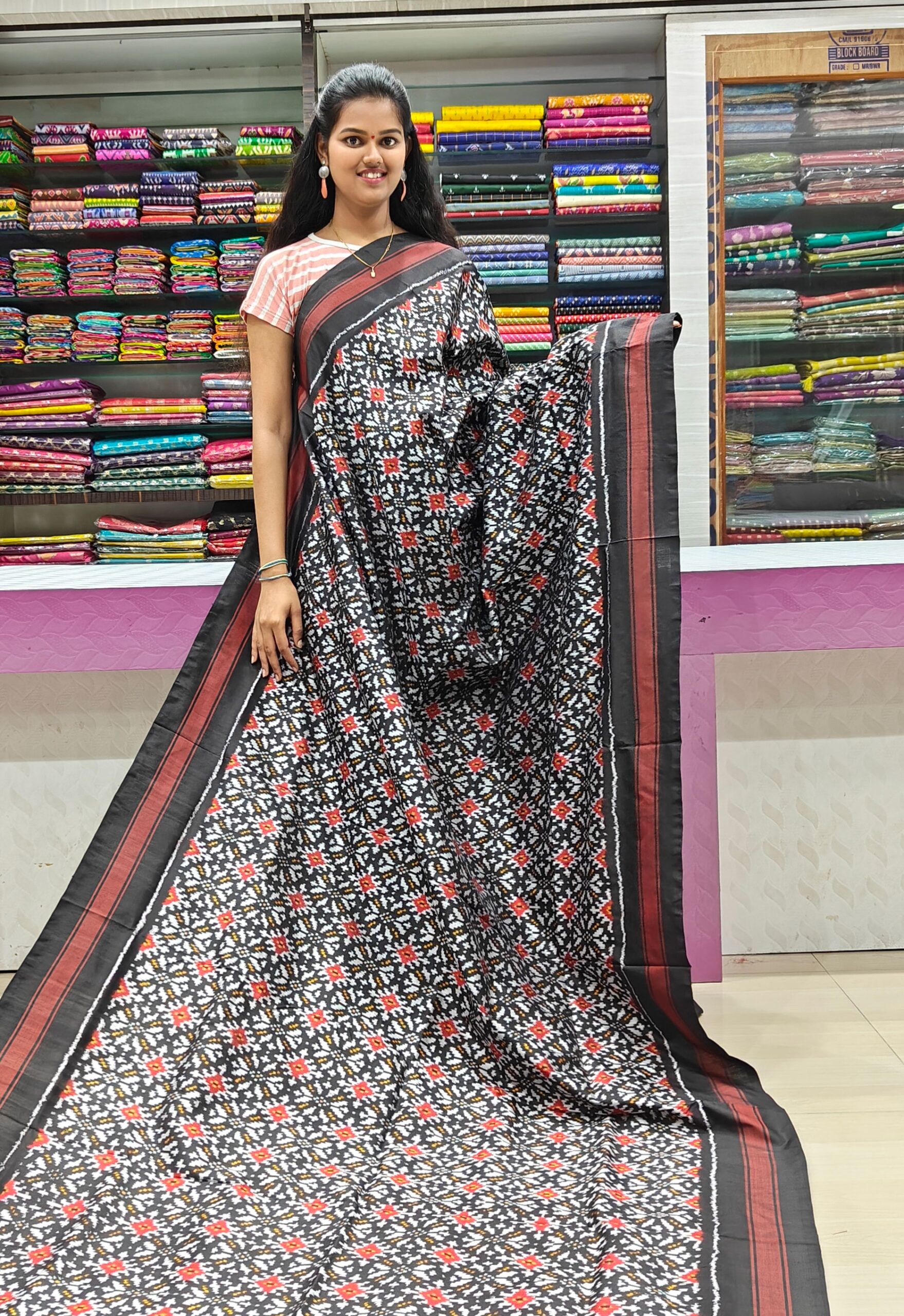 Pochampally Ikat Without Zari Special Designed Sarees
