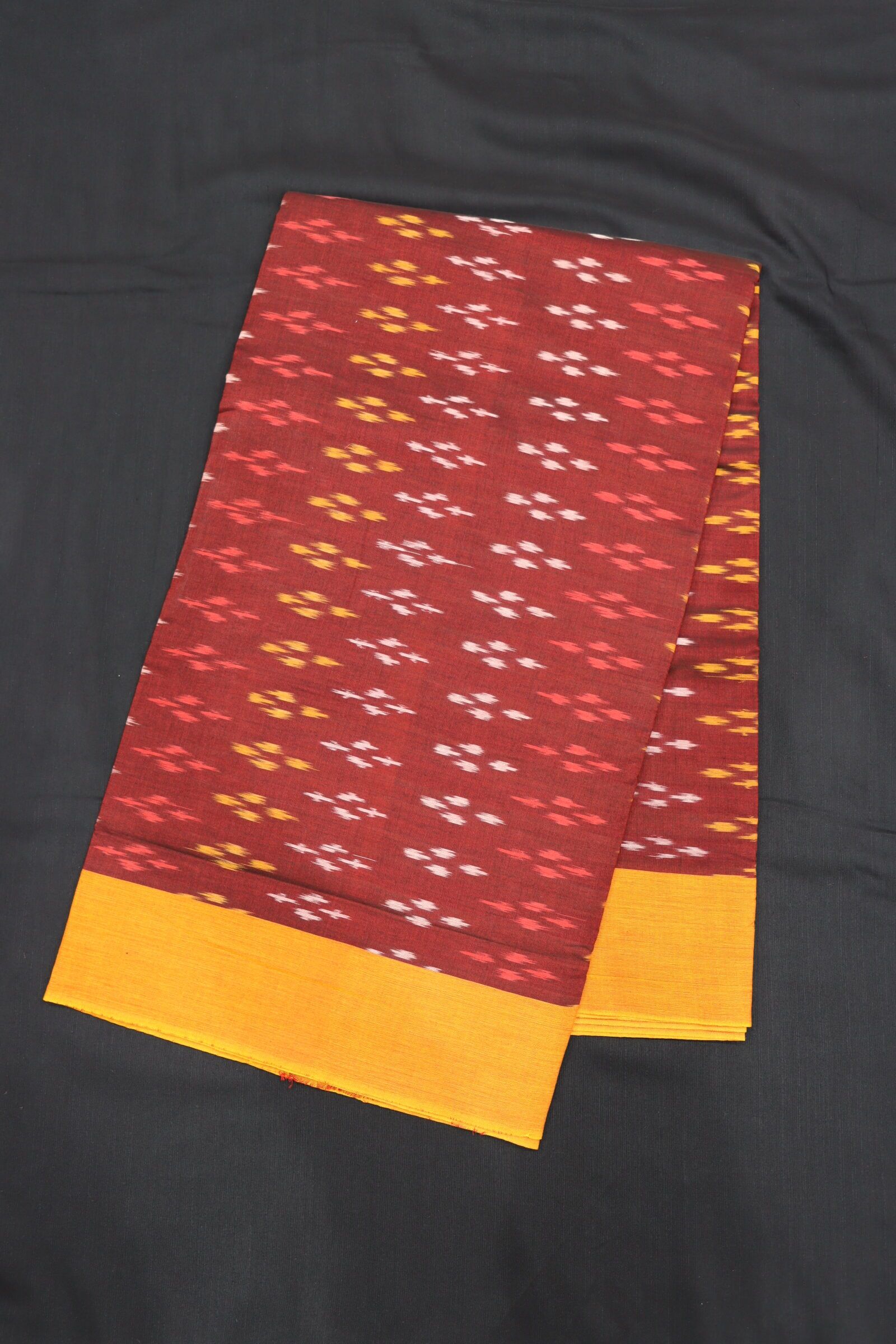 Pochampally Ikat Cotton Maroon Saree