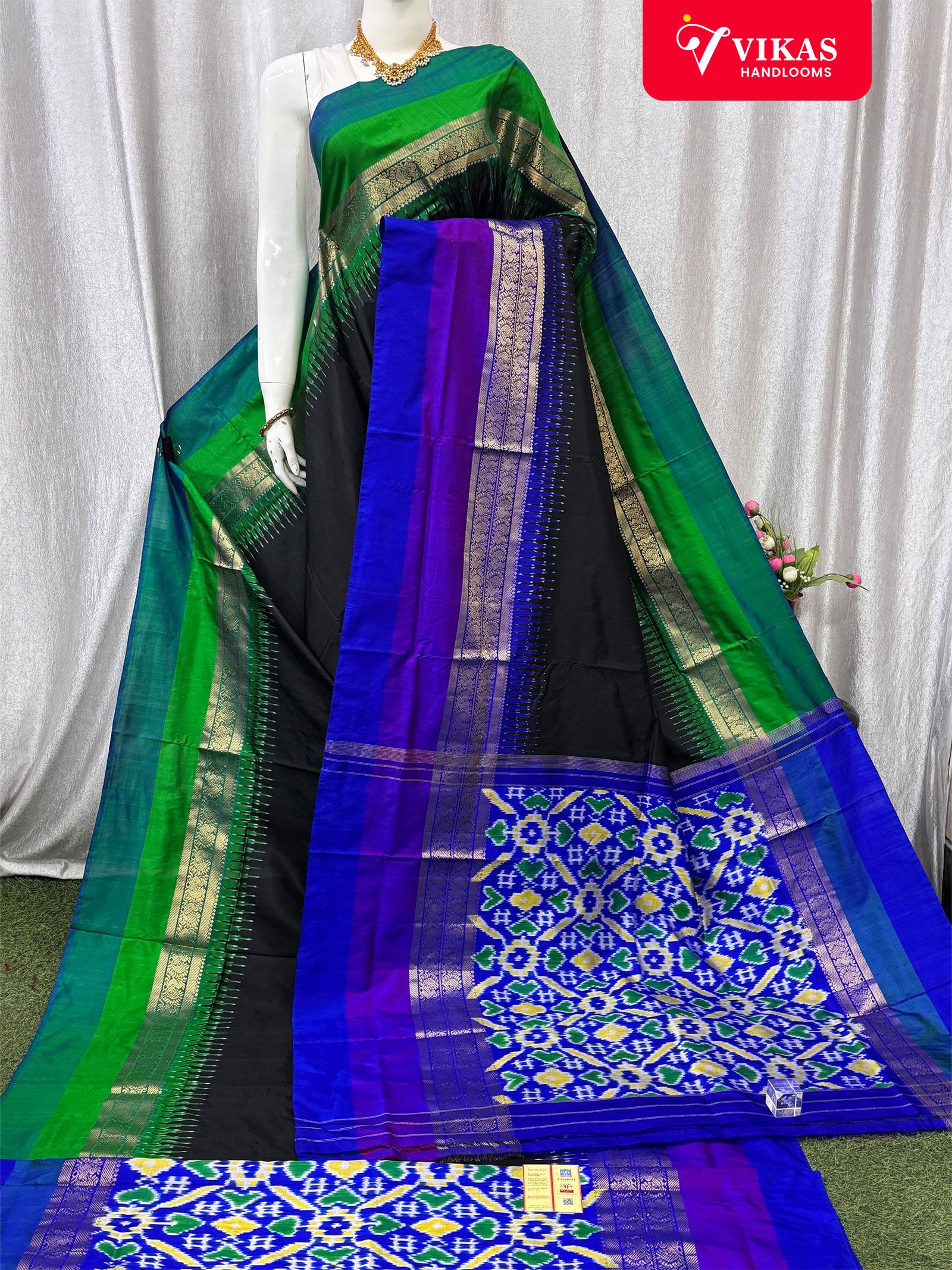 Pochampally Ikat Black Saree Latest Collection