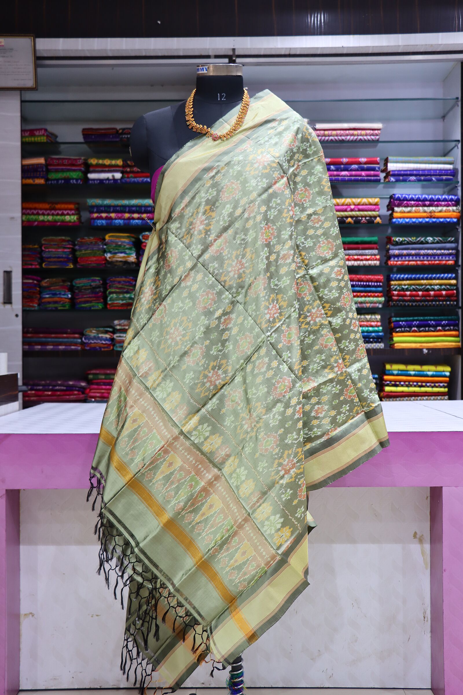 Pochampally Light Green Gold Silk Dupatta