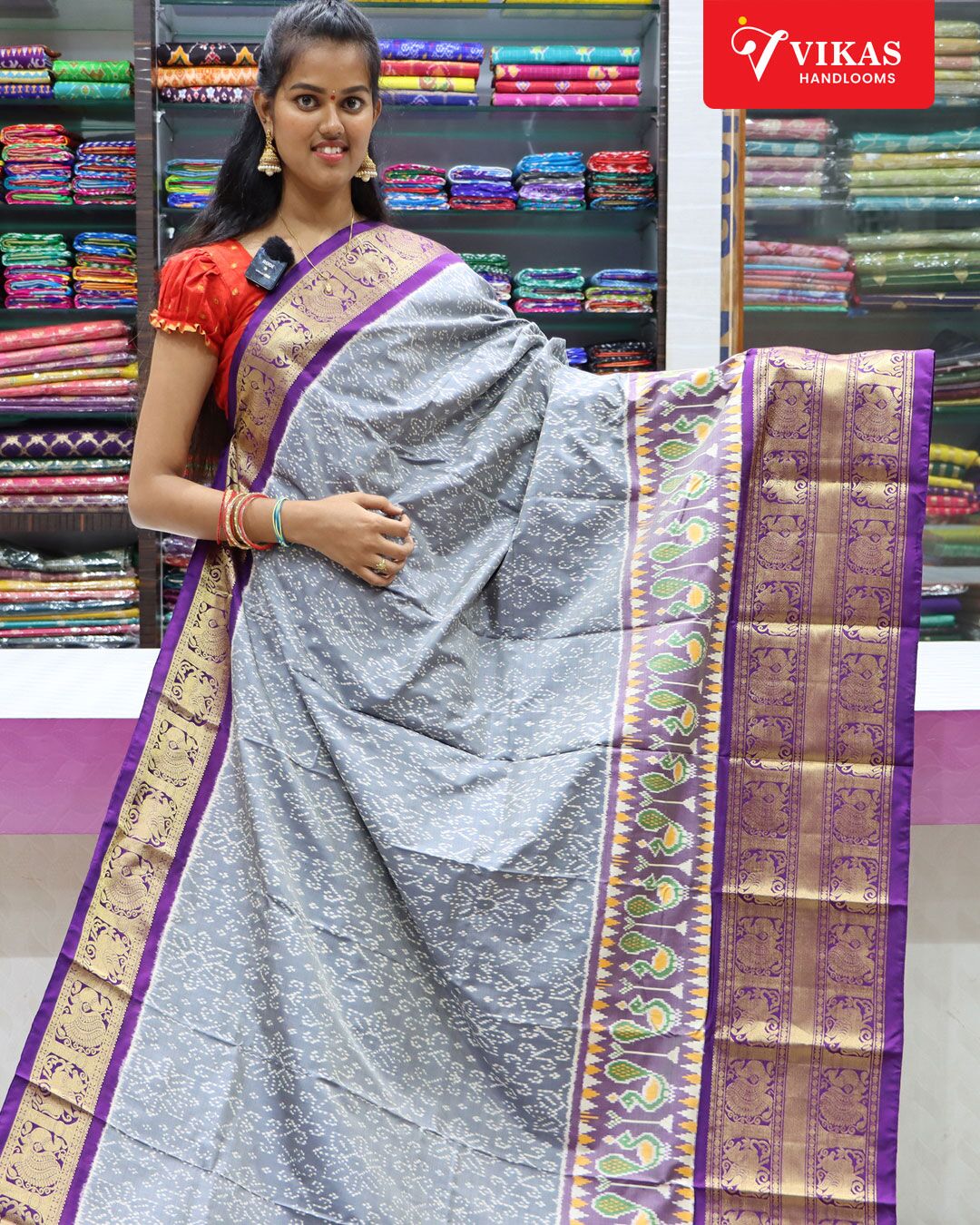 Pochampally Kanchi Pattu Grey Colour Sarees